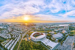 英媒：除非出现非常高报价，否则爱德华兹&阿什沃斯均会拒绝曼联